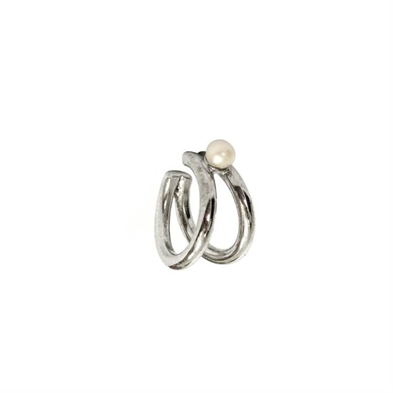Piercing em prata de Lei 925 com pérola e ródio branco