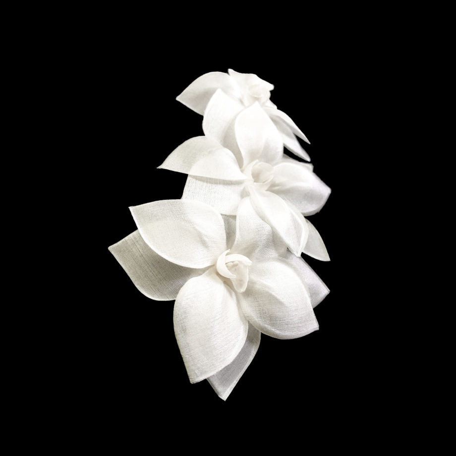 3 FLORES DE TECIDO PIETRA - OFF WHITE