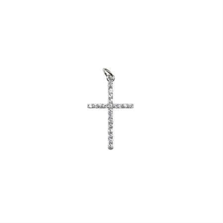PINGENTE CRUCIFIXO M EM PRATA DE LEI 925, CRAVADO COM ZIRCÔNIAS E BANHO DE RÓDIO BRANCO