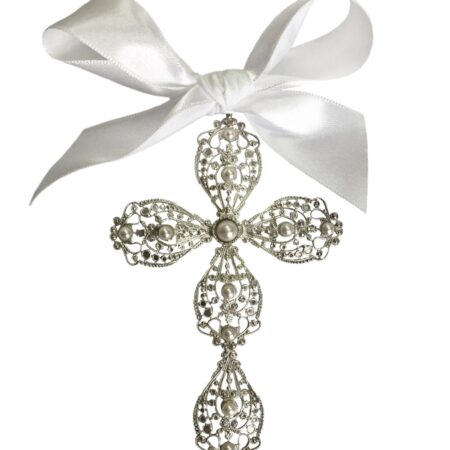 Crucifixo com pérolas e banho de prata