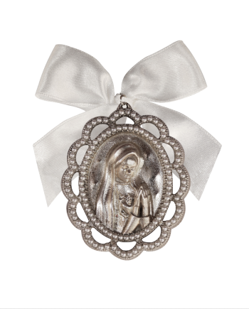 MEDALHA NOSSA SENHORA COM PÉROLAS E BANHO DE PRATA