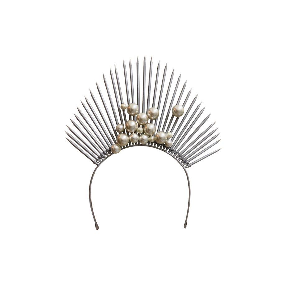 HEADPIECE SPIKES COM PÉROLAS