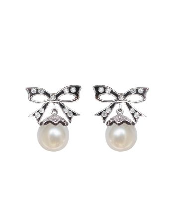 Brinco em ouro branco 18k com diamantes e pérolas