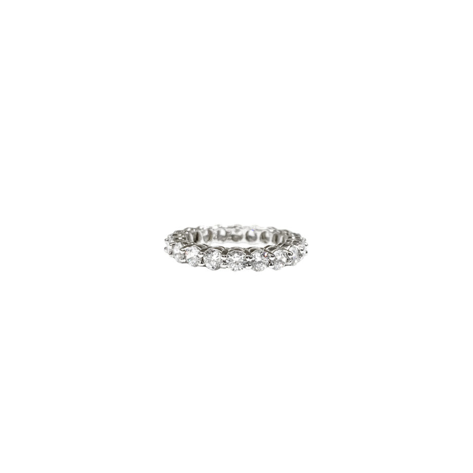 Aliança em ouro branco 18k com diamantes e banho de ródio branco