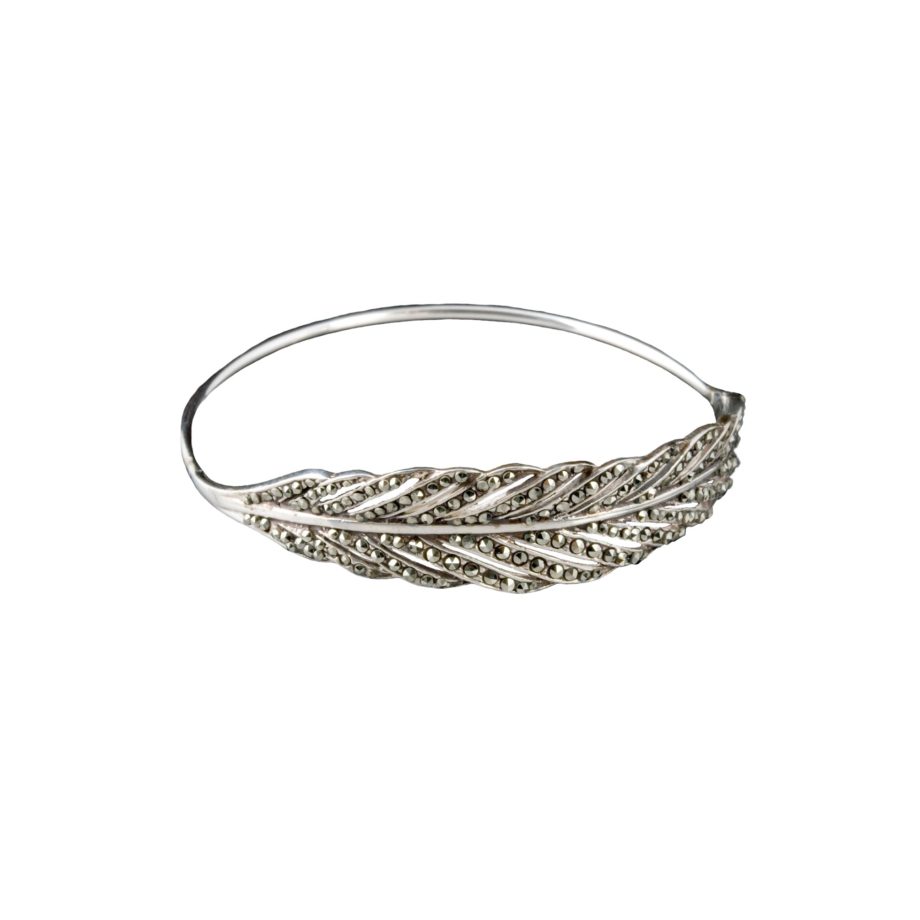 BRACELETE RÍGIDO EM PRATA DE LEI 925 COM MARCASSITAS